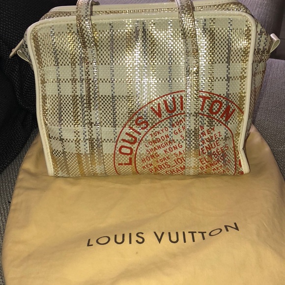 louis vuitton raffia bag